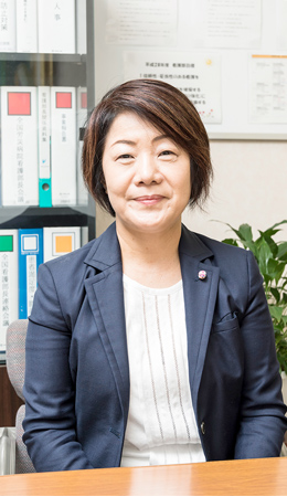 看護部長 山口 千恵美